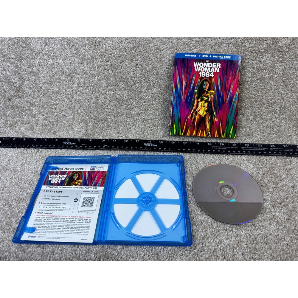 Wonder Woman 1984 Blu-ray DVD Digital Code DC Comics Gal Gadot Slipcover